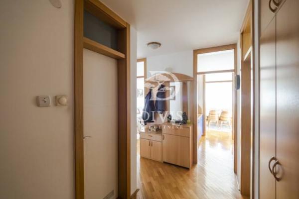 Slika 5 - Antifašističke borbe, Trosoban stan na prodaju, 92m2, 400.000€